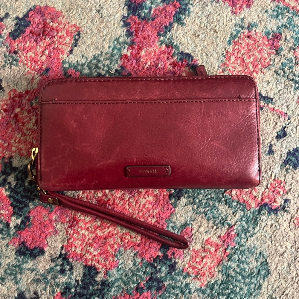 Fossil Burgundy Leather Wristlet